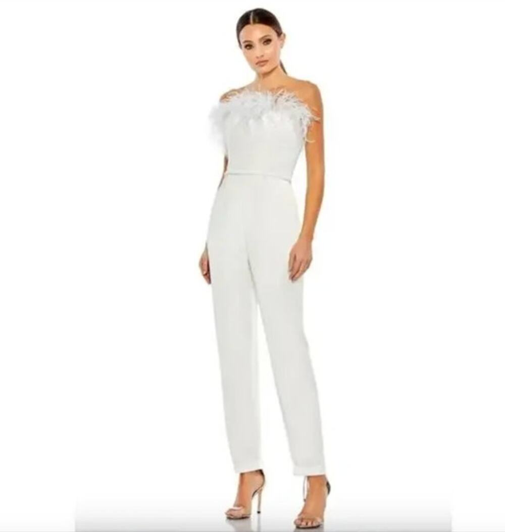 MAC DUGGAL Jumpsuit Size 2 Evening Attire White NEW Strapless Feather Trim Flaw